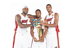 爱游戏下载_比利亚雷亚尔火力全开！单赛季70球铸就队史新丰碑