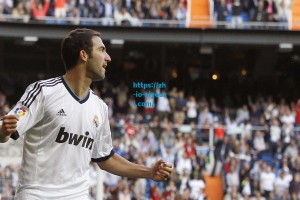 爱游戏入口：扑点女王陈晨！女足亚冠淘汰赛两度救主，点球大战四连扑铸就传奇